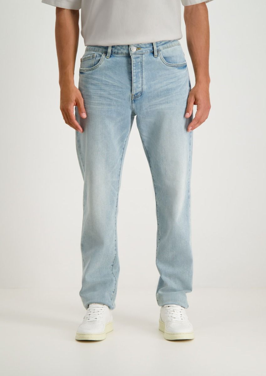 Straight fit top