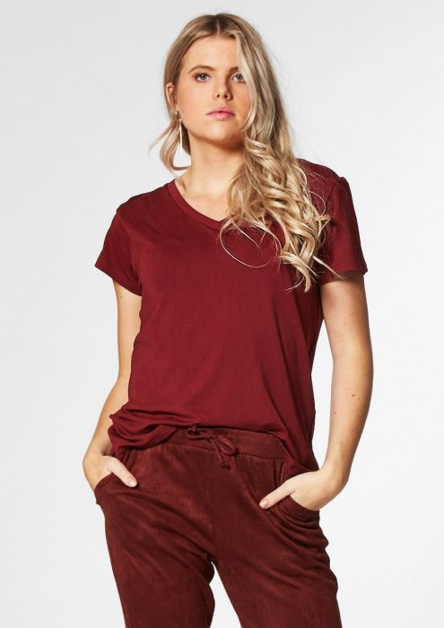 bedenken De Kamer kleding stof Monica donkerrood dames t-shirt gemaakt van zacht modal | Circle Of Trust  official webshop
