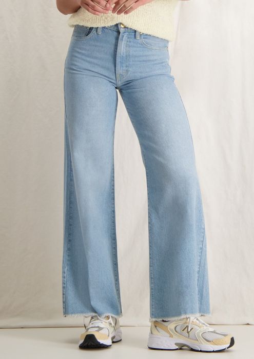 Marlow vintage blue jeans with a high waist and wide legs for