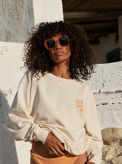 Peggy cremekleurige dames sweater met Mexico Tulum rugprint Circle Of Trust official webshop
