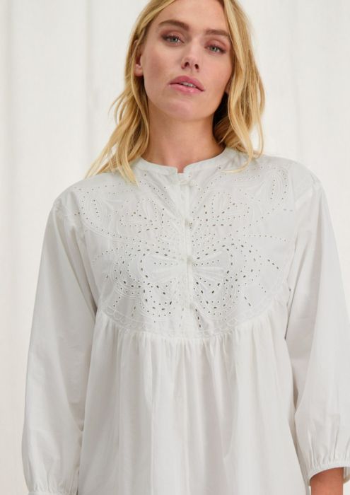 Witte broderie jurk dames 2025