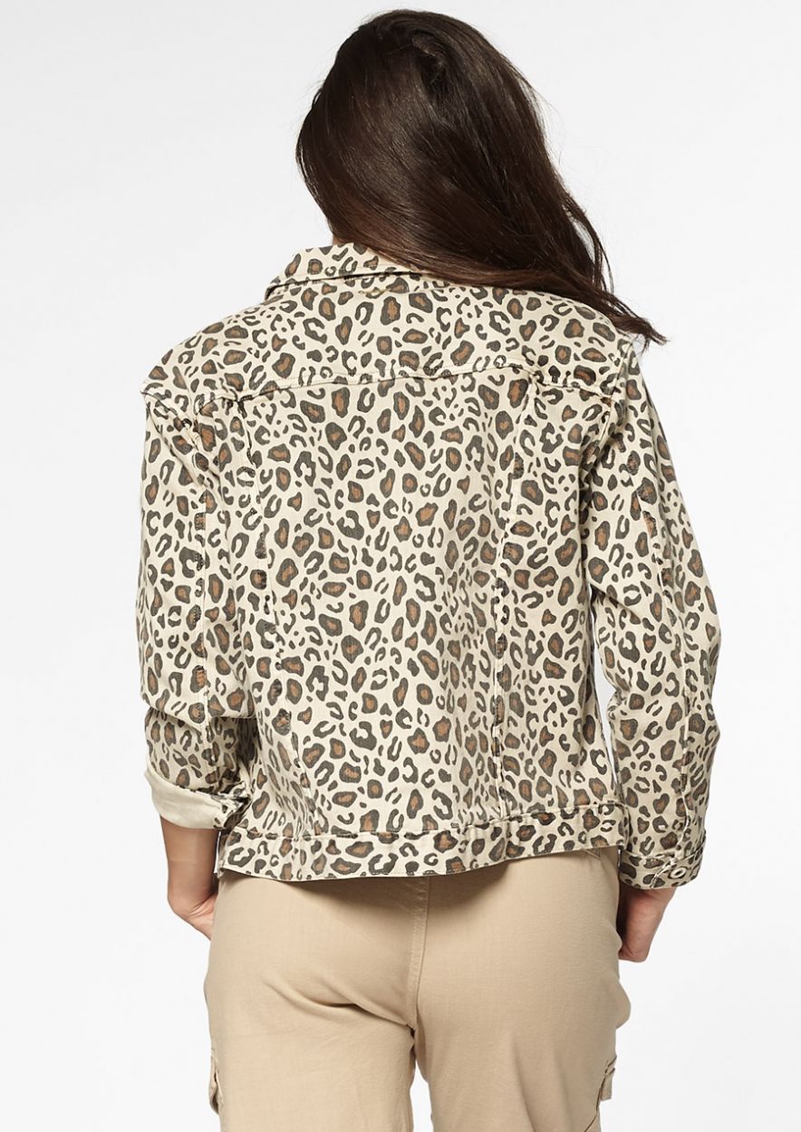 Winter Jackets for Women 2024 Trendy White Denim Jacket for Women Womens  Button Down Shirts Long Sleeves Oversized Leopard Print Shirts Long Sleeves Jackets  Coats with Pockets - Walmart.com