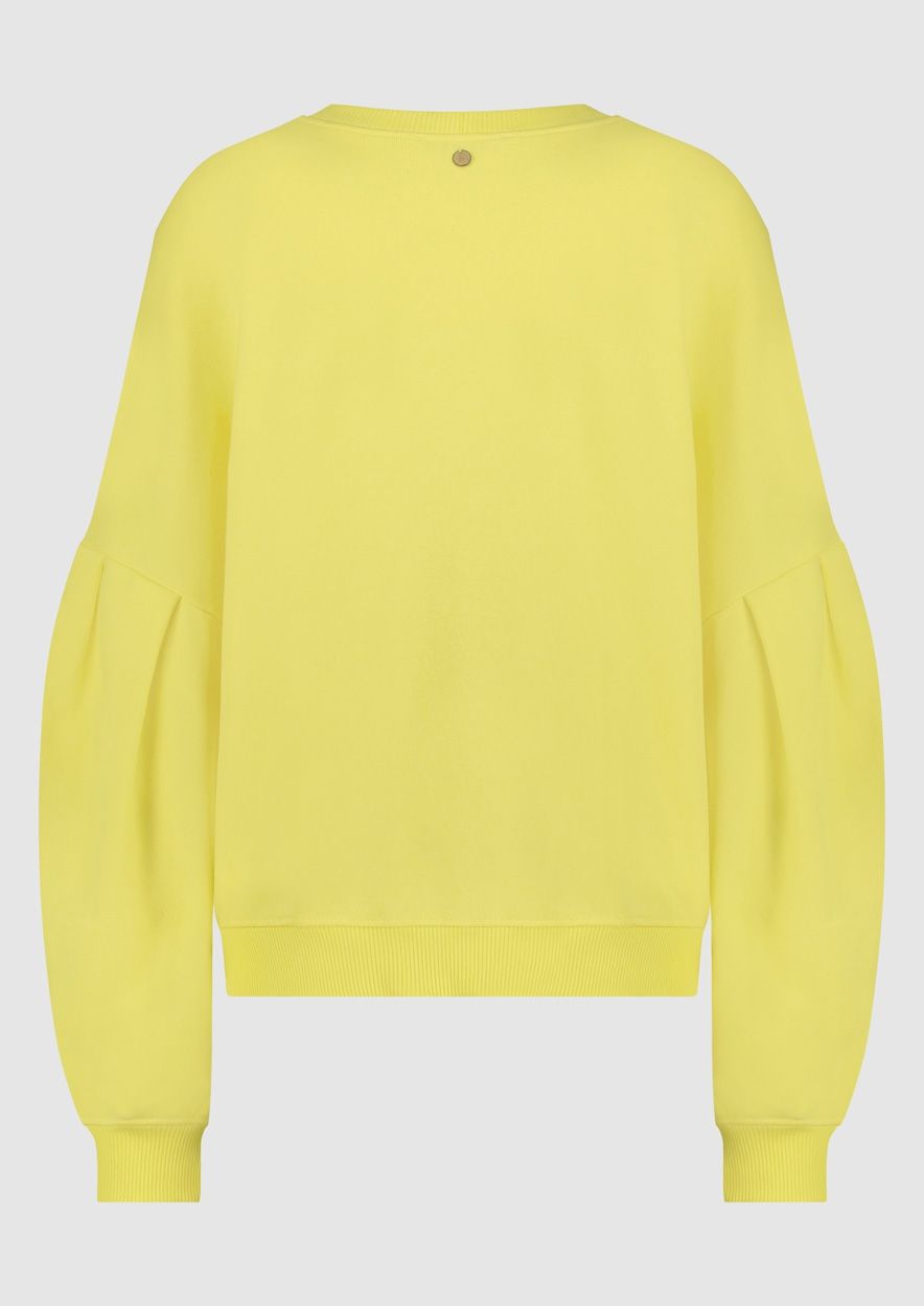 Venice yellow sweater with a loose fit and drop shoulders for girls Circle Of Trust official webshop