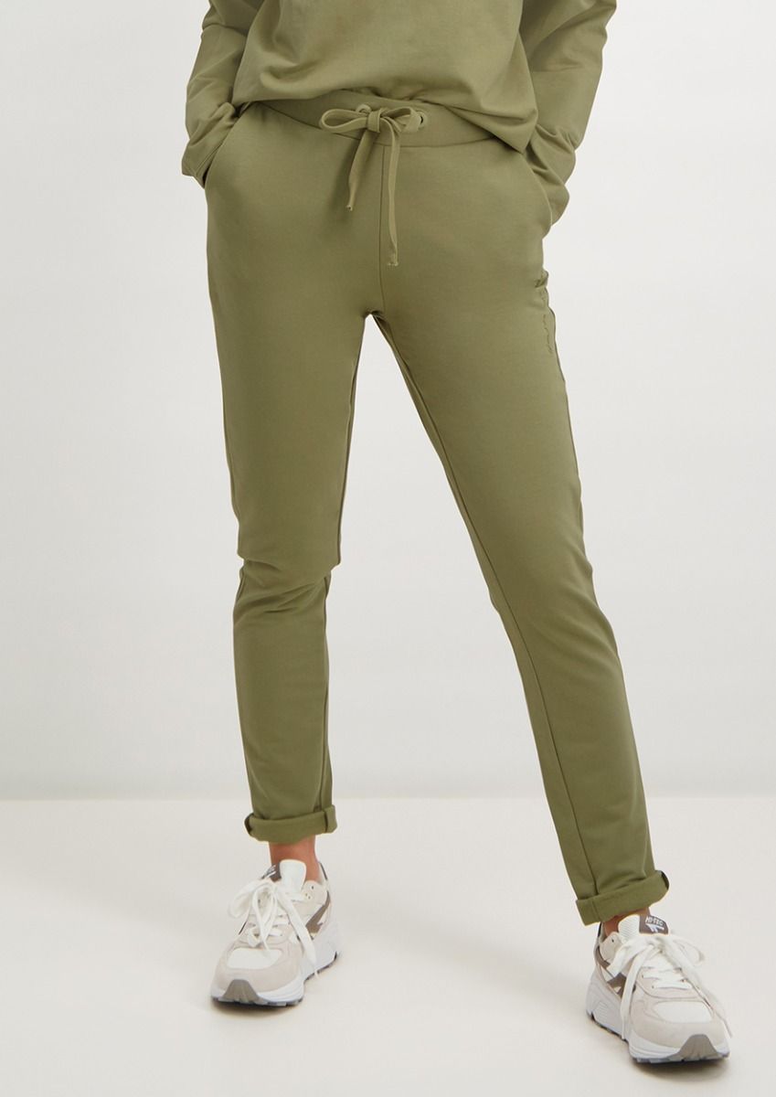 benzine slank zo veel Joan groene joggingbroek met regular fit voor dames | Circle Of Trust  official webshop