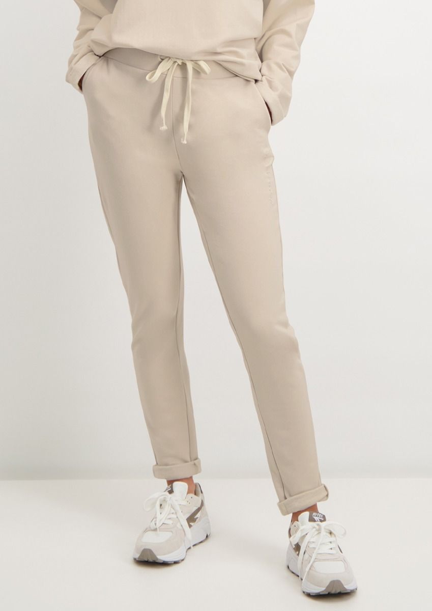 Joan beige joggingbroek met regular fit voor dames Circle Of Trust official