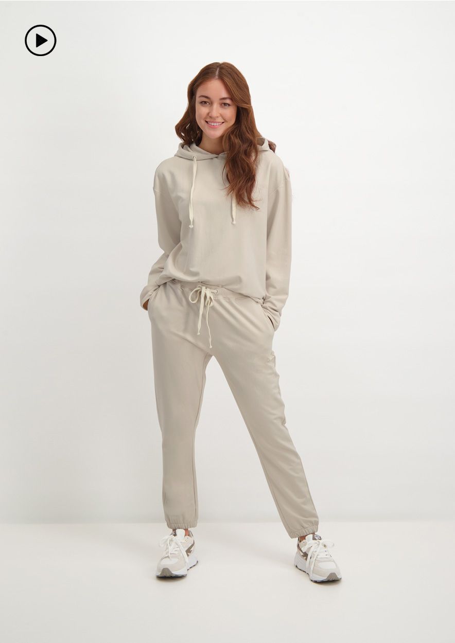Lux joggers top