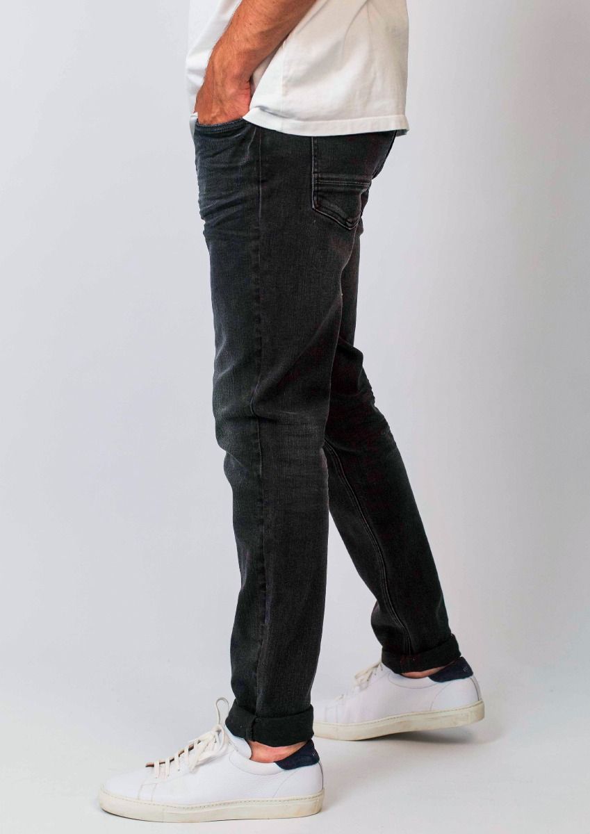 Connor black regular fit jeans for men | Circle Of Trust official webshop