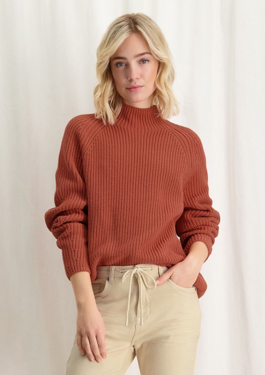 NIla gebreide oranje damestrui met opstaande kraag Circle Of Trust official webshop