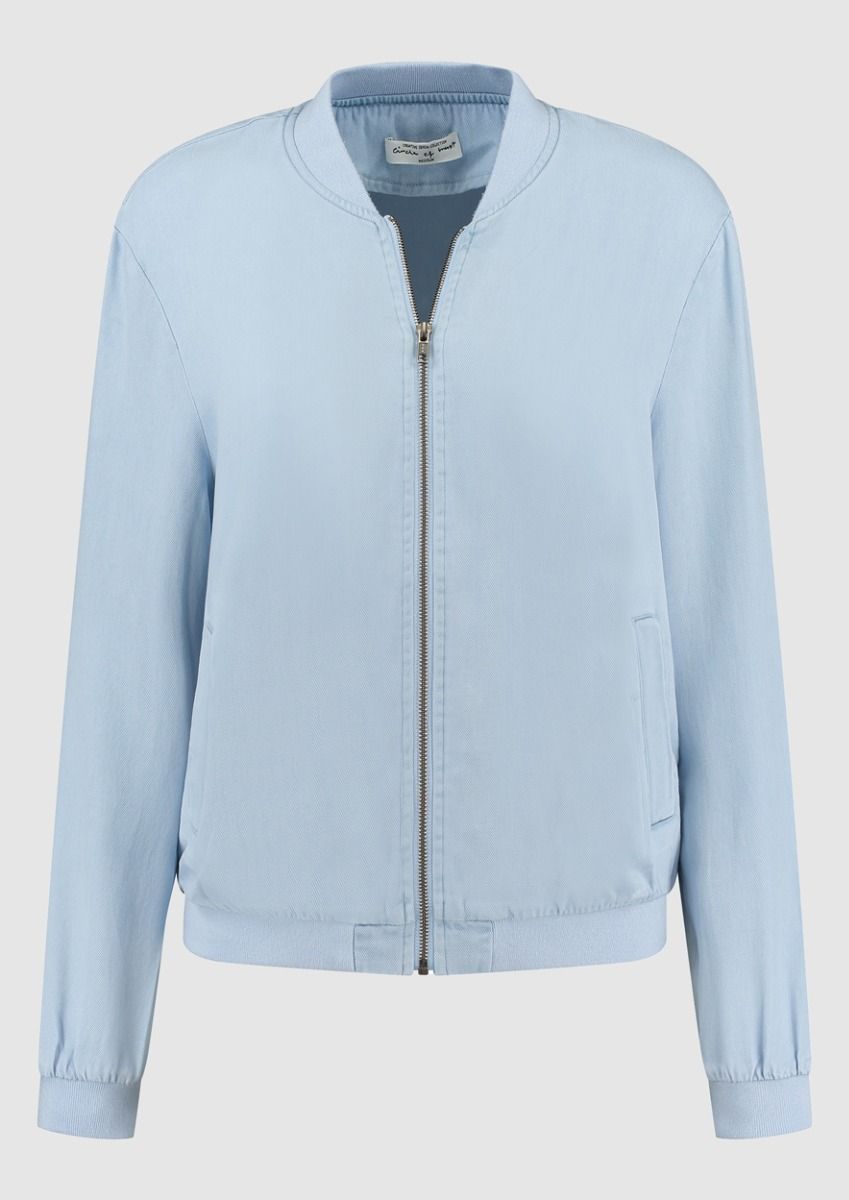 Jeffery Jacket Sky Blue