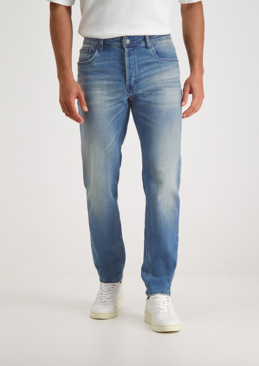 Jimmy Faded Blue - Loose Tapered Fit