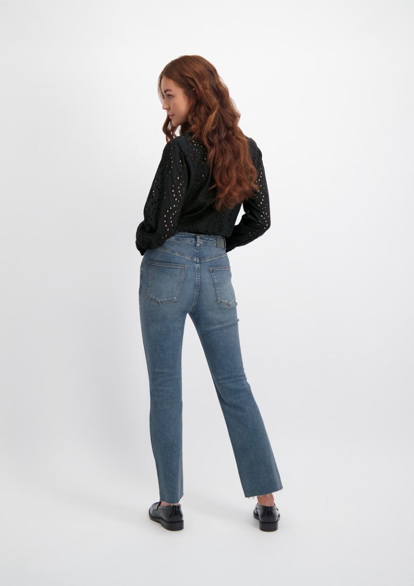 Kick flare top jeans gina