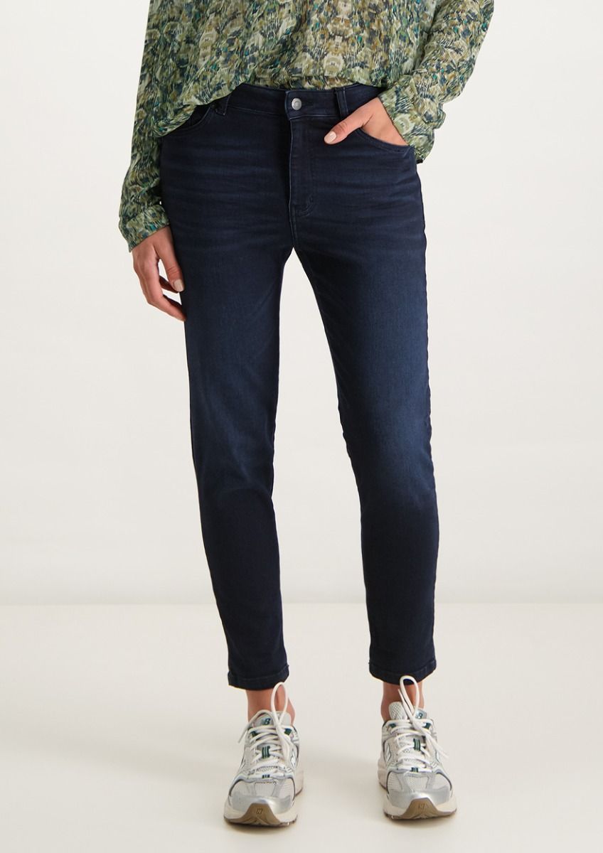 Chloe dark blue mom fit jeans with a high waist for women Circle Of Trust official webshop