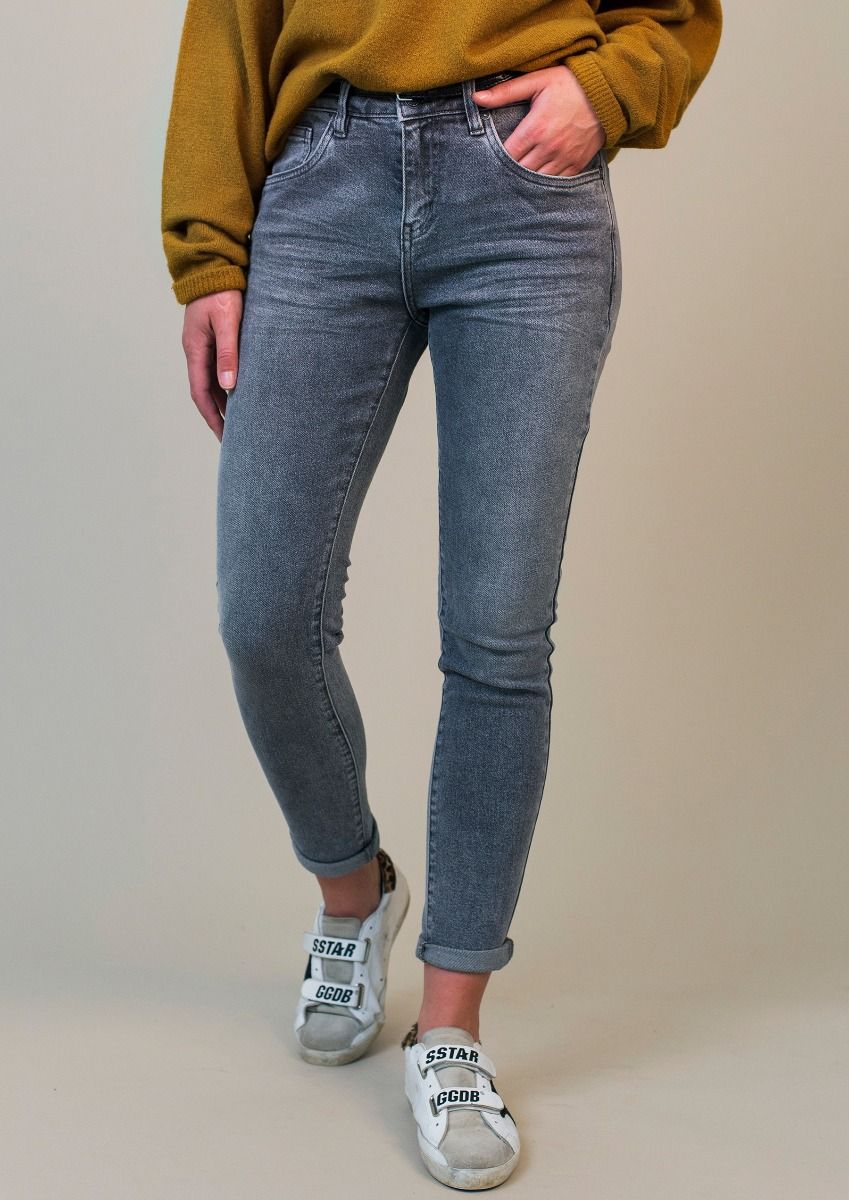 opium jeans